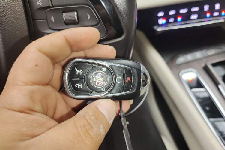 Used Buick Enclave 2022 652T 4x4 Avenir 6-Seater