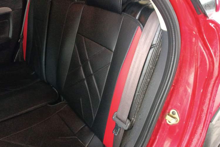 Used Dongfeng Aeolus H30 2012 CROSS 1.6L Manual Luxury Model