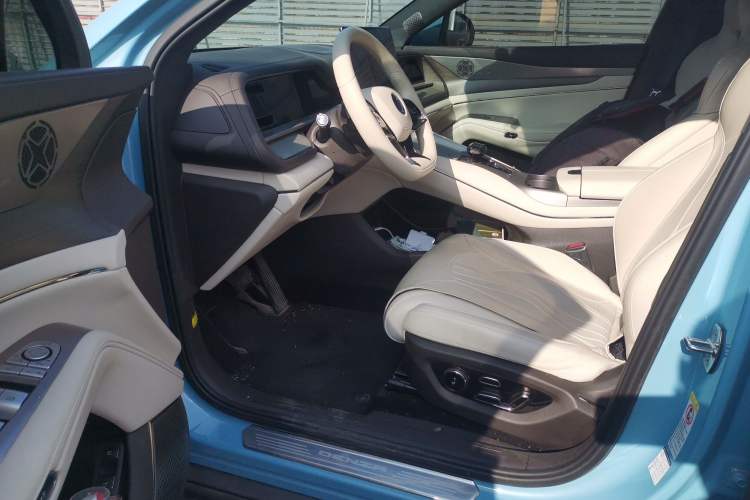 Used Denza N7 2024 702 Smart Drive Pro Edition
