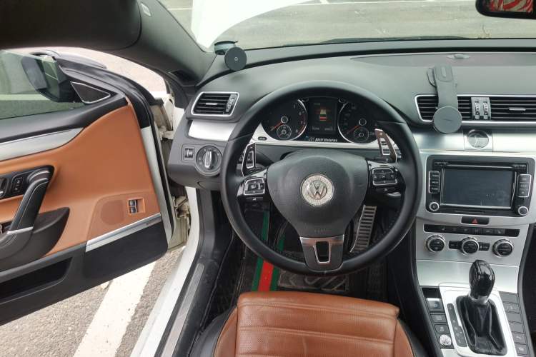 Used Volkswagen FAW-Volkswagen CC 2016 2.0 TSI Luxury Model
