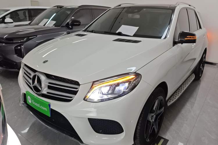 Used Mercedes-Benz GLE 2017 GLE 400 4MATIC

