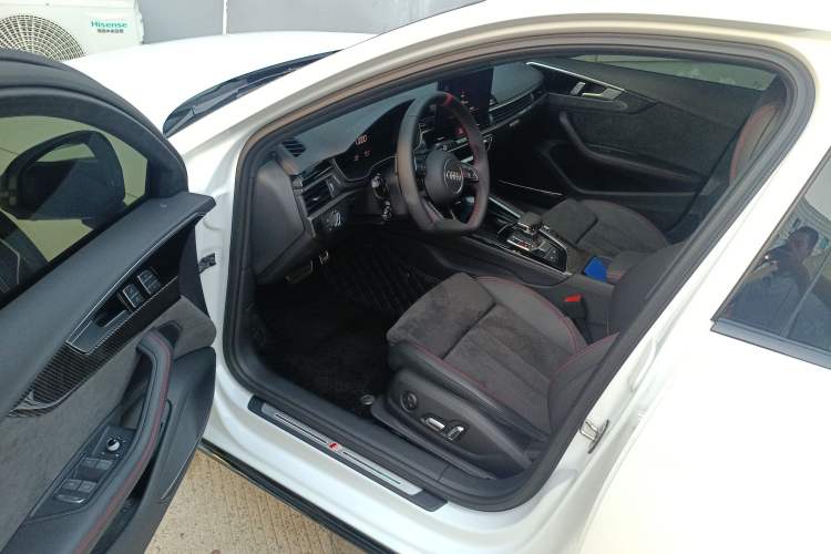 Used Audi A4L 2025 2 Million Units Enjoyment Edition 45 TFSI quattro Prestige Dynamic Type