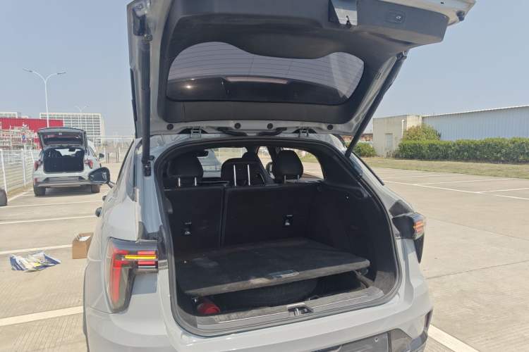 Used Lynk & Co 01 2023 1.5TD EM-F PM Trunk