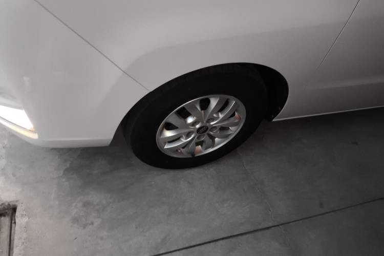 Used JAC Refine M4 2021 2.0L Manual Commercial Edition