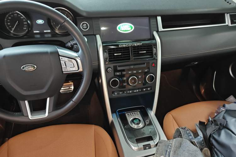 Used Land Rover Discovery Sport 2018 240 PS HSE LUXURY Edition