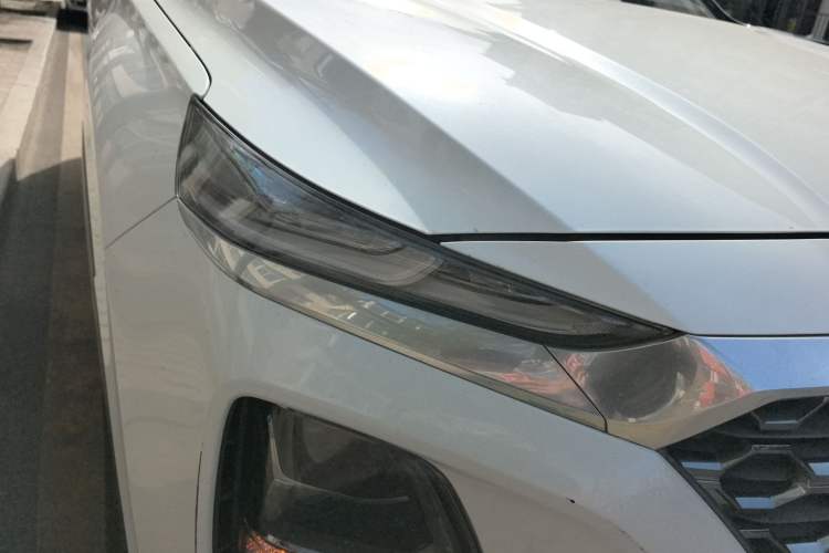 Used Hyundai Santa Fe 2020 380 TGDi Automatic Two-Wheel Drive GLS Luxury Edition Exterior 6