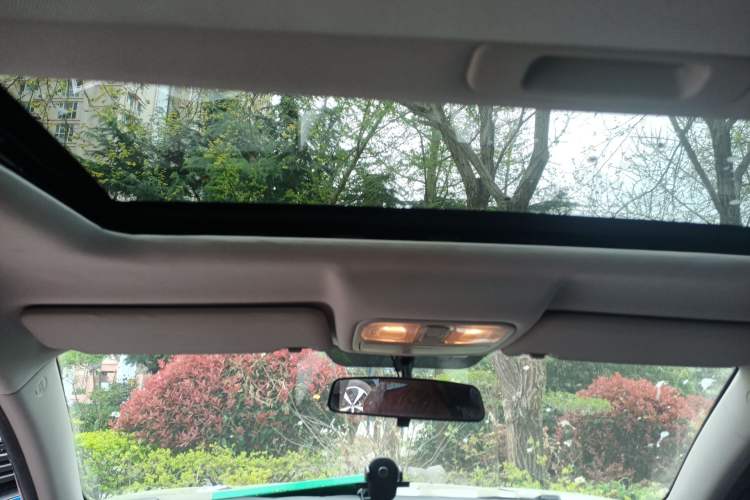 Used CHANGAN CS75 2014 1.8T Automatic Elite Version China V Standard Headliner