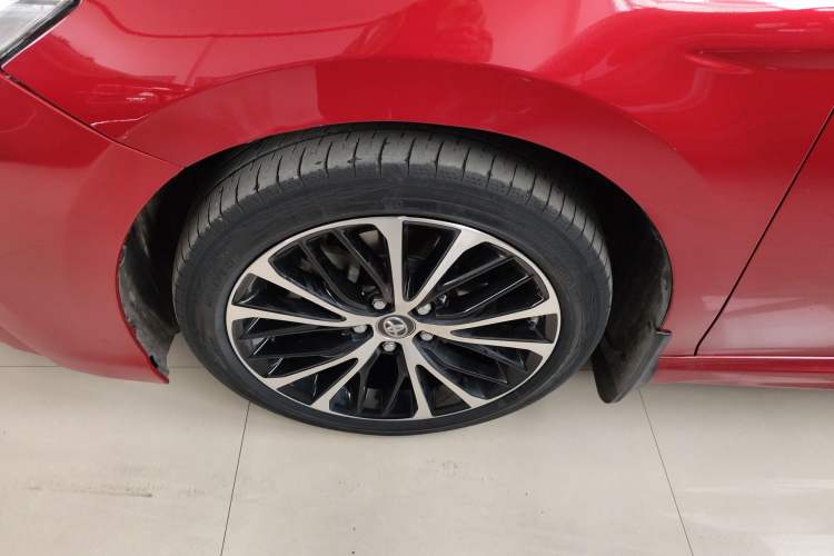 Used Toyota Camry 2019 2.5S FENGSHANG Version China VI Standard Exterior 4