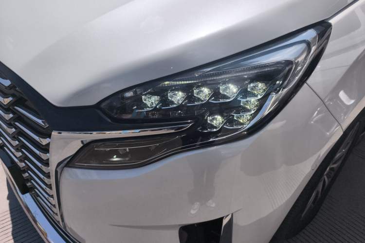 Used Buick GL8 2023 ES Lu Zun Deluxe Model Left Front Headlight