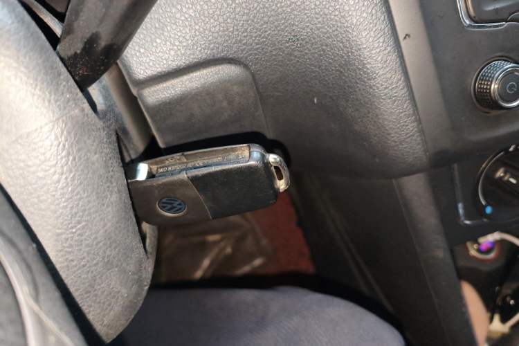 Used Volkswagen Polo 2014 1.6L Automatic Comfort Edition
