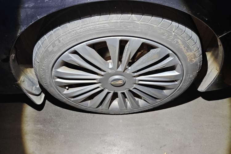 Used Hongqi H5 2020 1.8T Automatic ZhiLian QiYun Edition