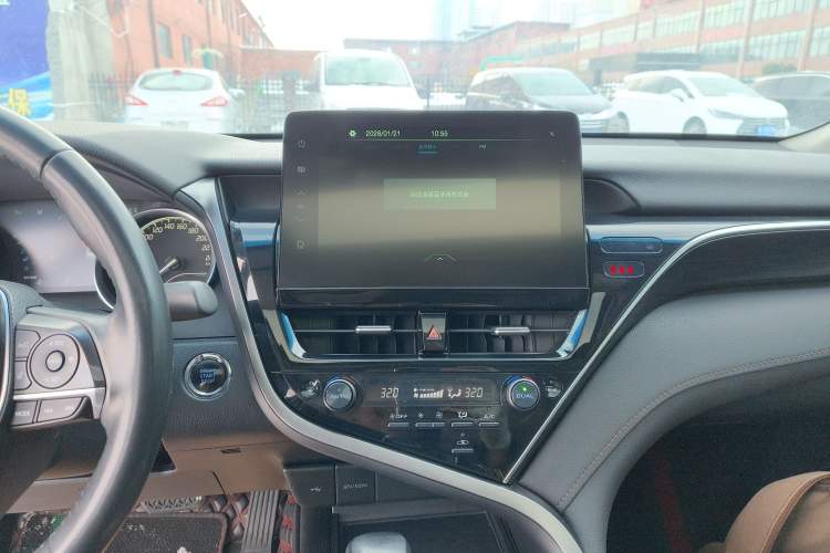 Used Toyota Camry 2023 2.0G Luxury Edition