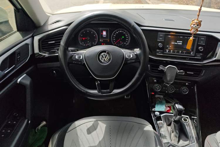 Used Volkswagen Tayron 2019 330TSI Two-Wheel Drive Luxury Model China VI Standard