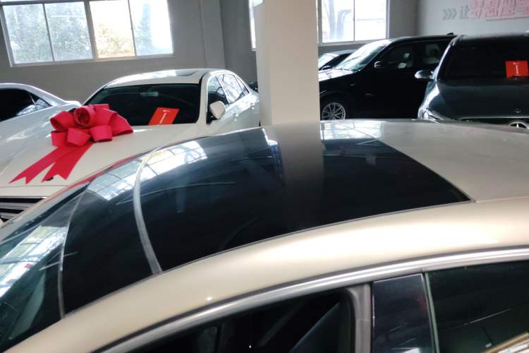 Used Volkswagen FAW-Volkswagen CC 2016 1.8TSI Prestige Model Roof