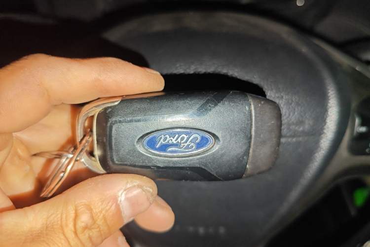 Used Ford Escort 2015 1.5L Manual Fashion Edition Vehicle Key