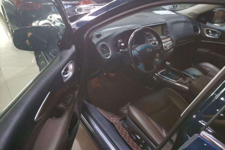 Used Infiniti QX60 2016 2.5 S/C Hybrid Two-Wheel-Drive Excellence Edition China V Standard Driver Seat