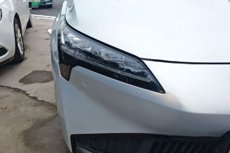 Used AION S Plus 2023 70 Enjoy Edition Lithium Iron Phosphate Right Front Headlight