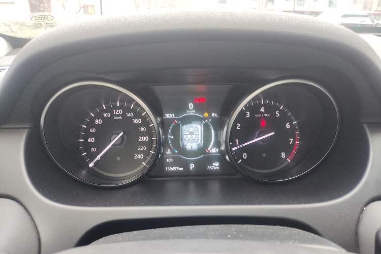 Used Land Rover Discovery Sport 2018 240 PS SE Version
