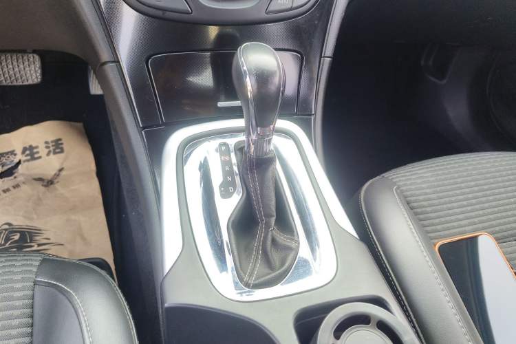 Used Buick Regal 2015 1.6T Leading Technology Model
