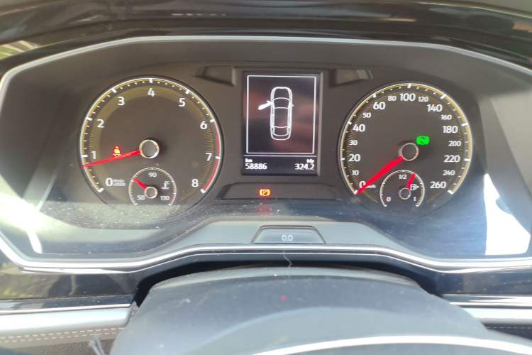 Used Volkswagen Sagitar 2020 280TSI DSG Comfort Version China VI Standard Odometer Close Up