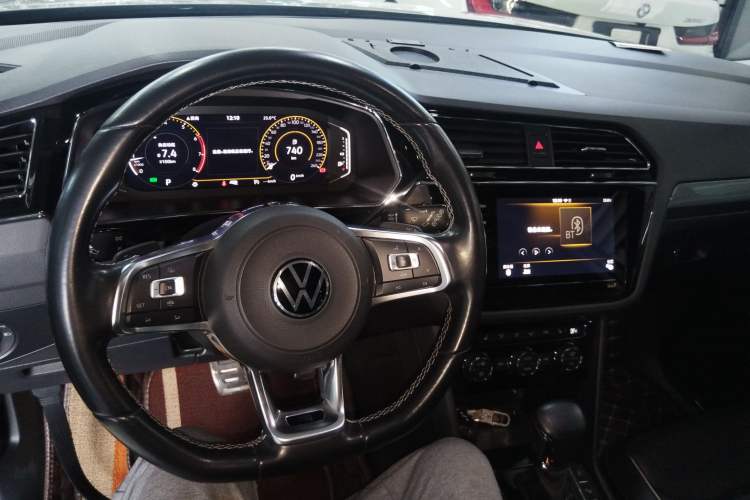 Used Volkswagen Tiguan L 2021 330TSI Automatic Two-Wheel Drive R-Line Flagship Edition
