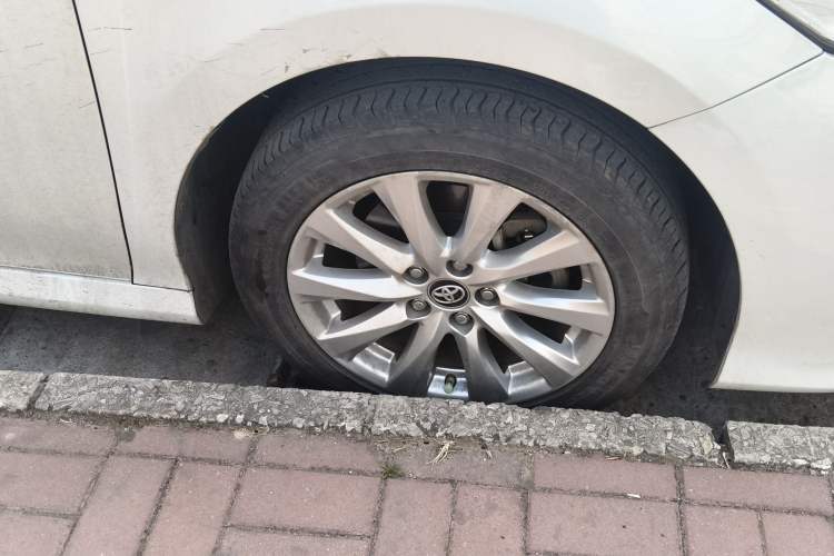 Used Toyota Camry 2019 2.0G Luxury Edition China VI Standard