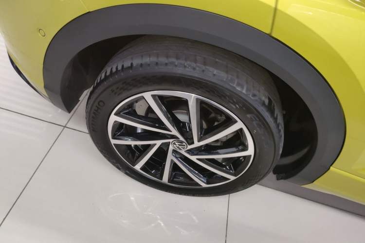 Used Volkswagen T-ROC 2023 300TSI DSG Two-Wheel Drive Starlight Edition Exterior 5