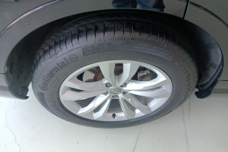 Used Audi Q7 2019 45 TFSI Comfort Model