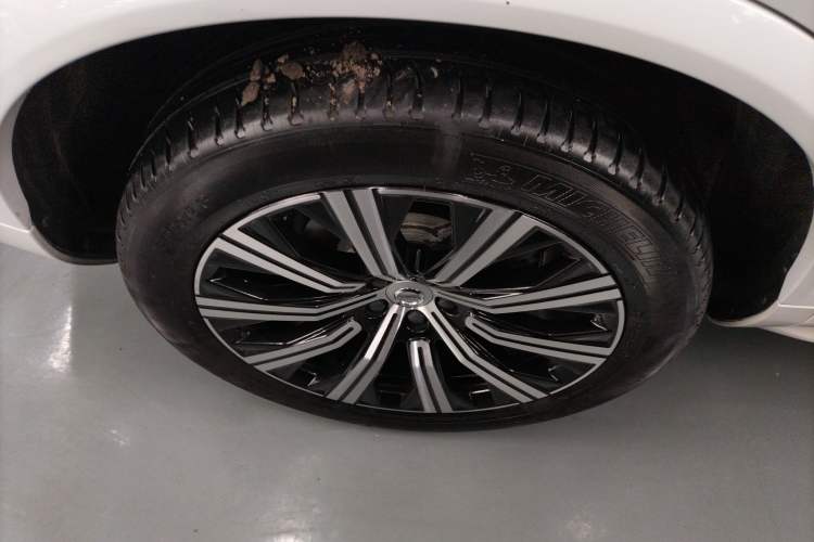 Used Volvo XC90 2020 Facelifted T6 Zhiyi Luxury 7-Seater
