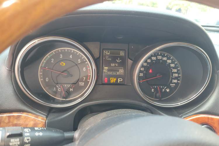 Used Jeep Grand Cherokee 2011 5.7L Flagship Navigation Edition