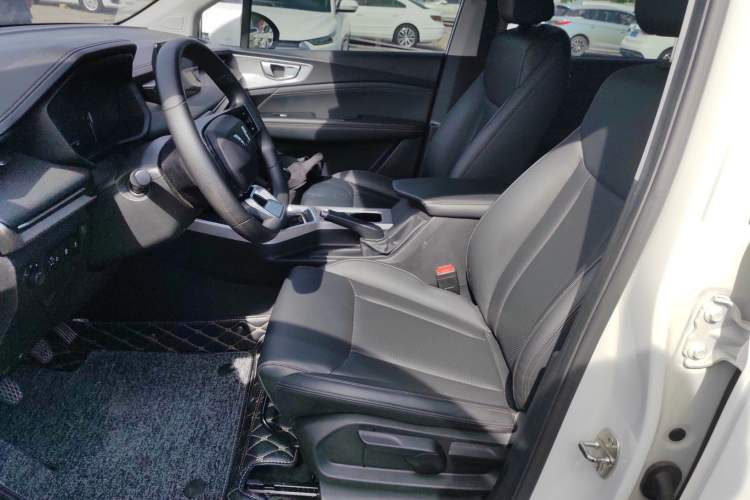 Used Wuling Jiachen 2022 1.5T Manual Comfort & Dynamic Version
