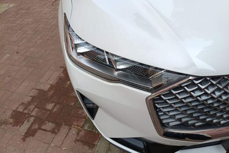 Used Haval H6 2021 3rd Generation 1.5T Automatic Two-Wheel Drive Max Right Front Headlight