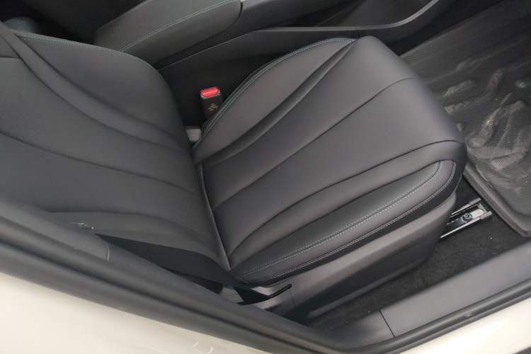 Used BYD Seal 06 New Energy 2025 DM-i Smart Drive 80KM Prestige Model
