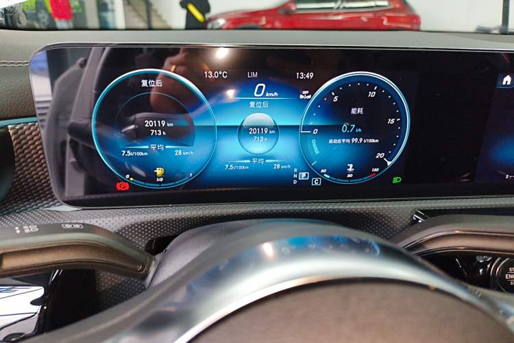 Used Mercedes-Benz A-Class 2022 Revised Version A 200 L Sport Sedan Fashionable Style
