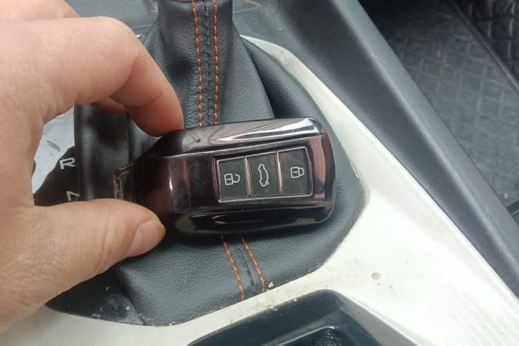 Used Dongfeng Aeolus Yixuan 2023 Mach Edition 1.5L Automatic Chasing Wind Version