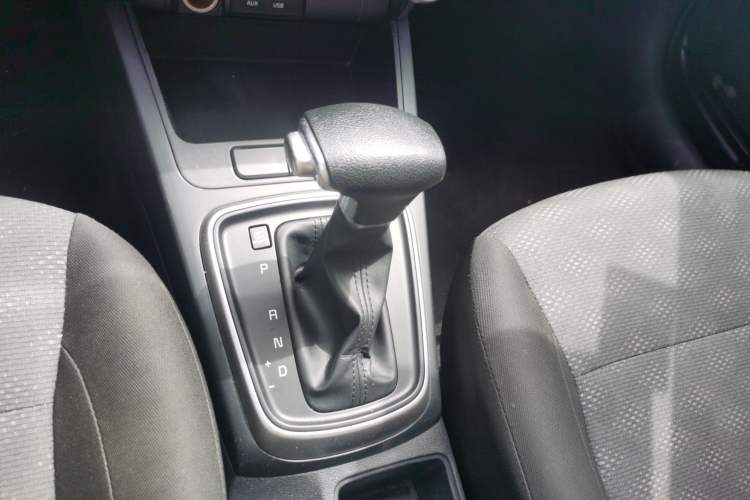 Used Kia K2 2019 Sedan 1.4L Automatic Transmission 15th Anniversary Special Edition GLS China VI Standard
