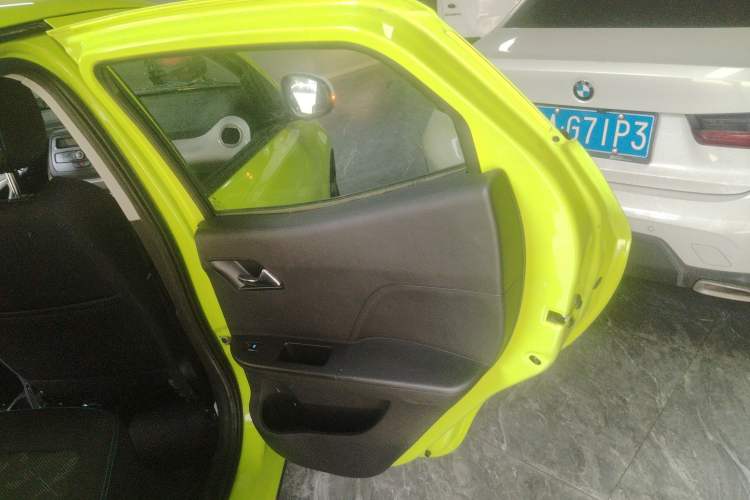 Used JMEV Xiao Qilin 2022 Heart-Pounding Edition