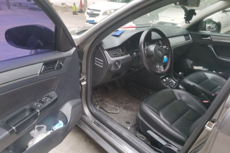 Used Volkswagen Bora 2014 1.6L Manual Comfort Model
