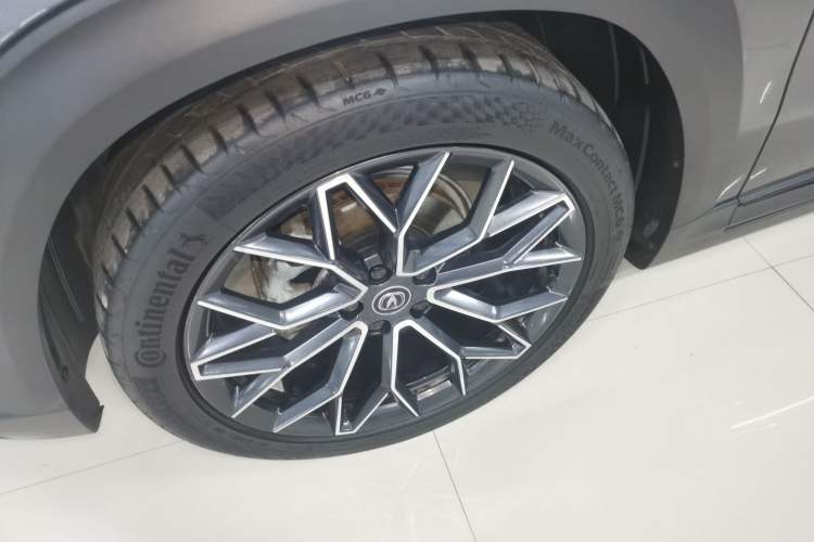 Used CHANGAN UNI-T 2022 1.5T Flagship Edition Exterior 4