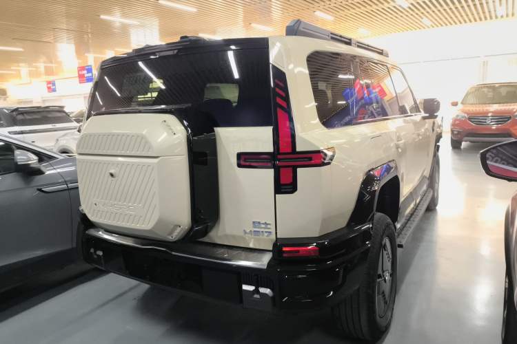 Used Brave warrior M817 2025 Model, Hero