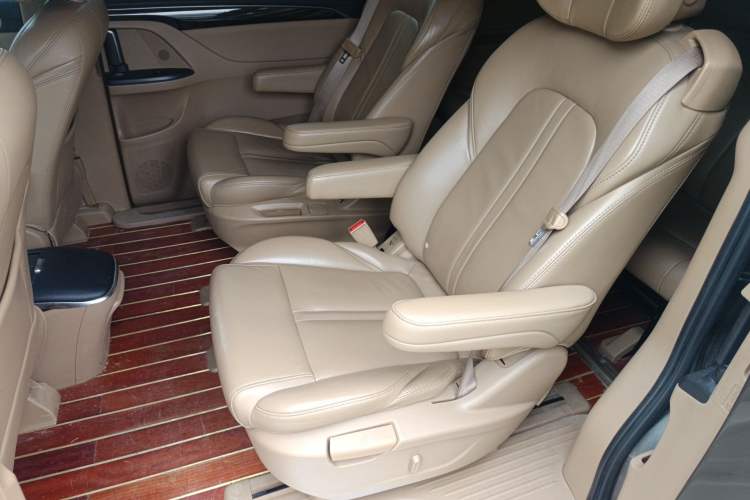 Used Buick GL8 2017 ES 28T Premium Version China V Standard
