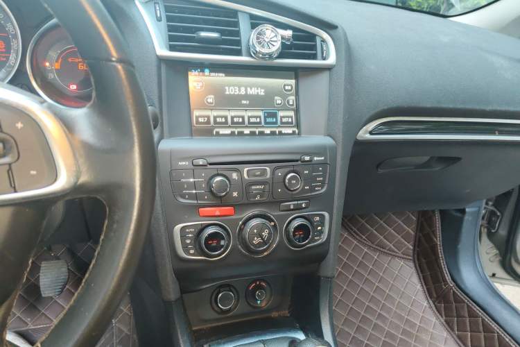 Used Citroen C4L 2014 1.8L Intelligent Drive Manual Version – Dynamic Edition
