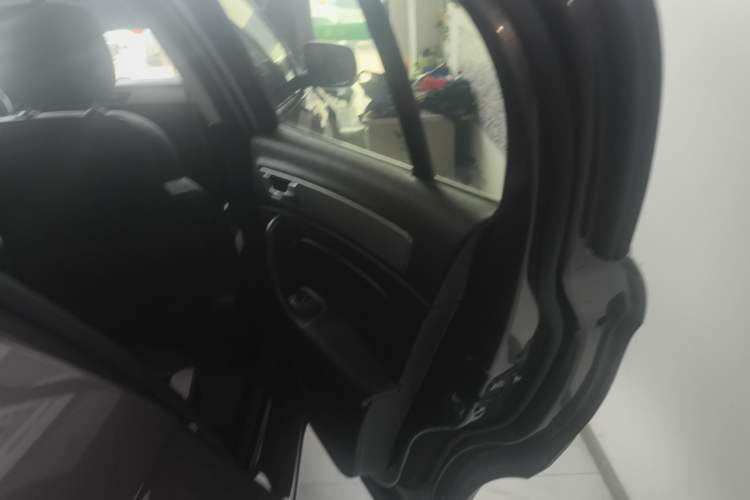 Used Qoros 5 2018 1.6T Automatic Prestige Model