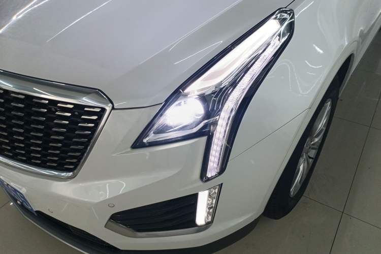 Used Cadillac XT5 2021 28T Luxury Model