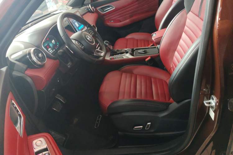 Used MG HS 2018 30T Automatic Two-Wheel Drive Trophy Edition—High-Octane V-Model