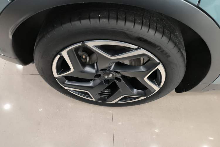 Used ONVO L60 2024 60 kWh Rear-Drive Version
