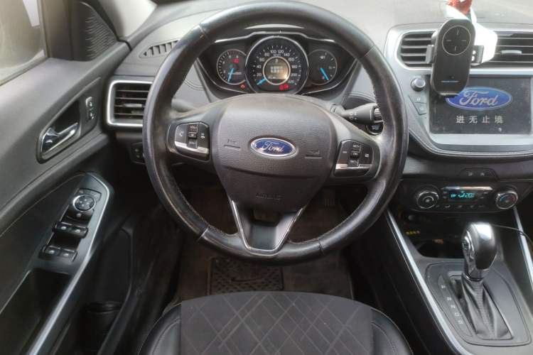 Used Ford Escort 2019 Revised Version 1.5L Automatic Enjoyment Type China VI Standard
