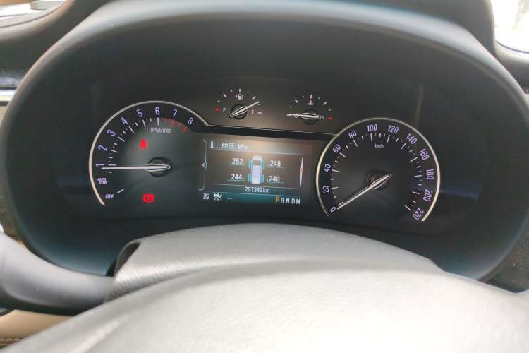 Used Buick GL8 2017 ES 28T Flagship Model China V Standard Instrument Cluster