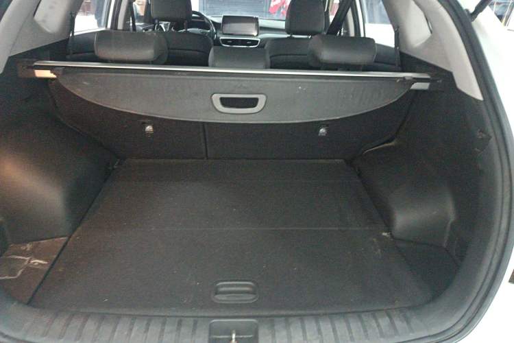 Used Hyundai Tucson 2019 280TGDi Dual-Clutch Two-Wheel Drive Fashion Edition China V Standard Trunk