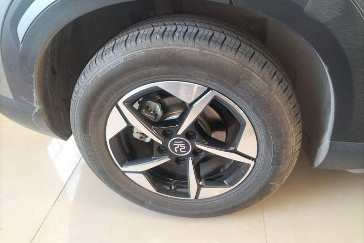 Used BYD Yuan UP 2025 Intelligent Driving Version 401 km Beyond-Range Edition